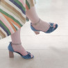 Sandalia terciopelo azul Clara Dibia